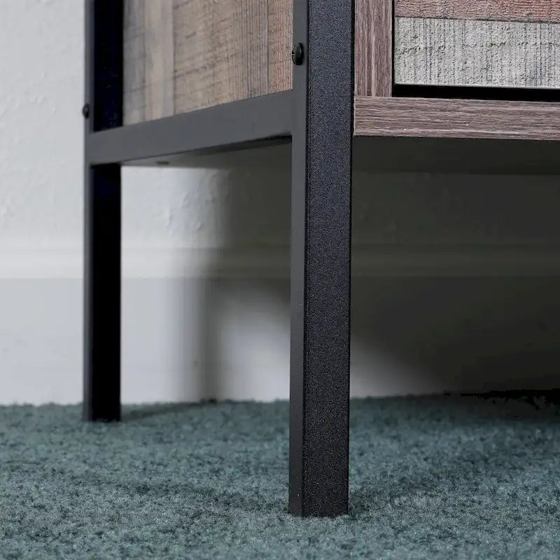 Cassettiera Industriale a 4 Cassetti – Laminato in Legno di Recupero e Struttura in Acciaio Verniciato a Polvere Nero