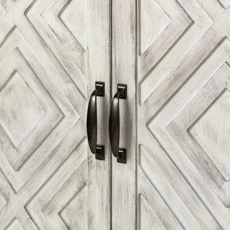 Credenza Angel tradizionale anticata – 152 cm L, motivo a rombi sulle ante, 4 ripiani regolabili