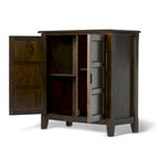 Mobiletto basso contenitore WYNDENHALL Portland in legno massello – 30"L, 2 ripiani regolabili, finitura laccata NC, 1 anno di garanzia