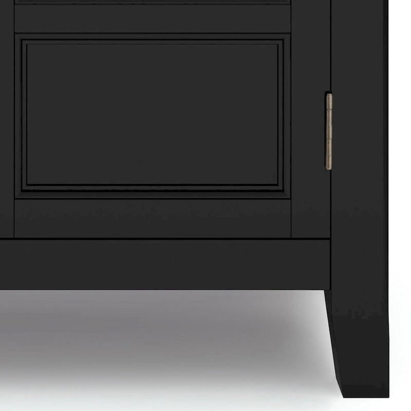 Mobiletto basso contenitore WYNDENHALL Portland in legno massello – 30"L, 2 ripiani regolabili, finitura laccata NC, 1 anno di garanzia