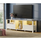 Mobile TV moderno a LED per televisori da 75" – Piano con motivo in pietra, ante in legno scanalato e illuminazione a LED calda