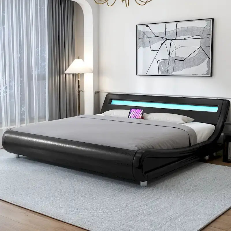 Letto King con luci LED – RGB telecomandato, stazione di ricarica integrata, testiera regolabile a 120°, capacità 500 kg